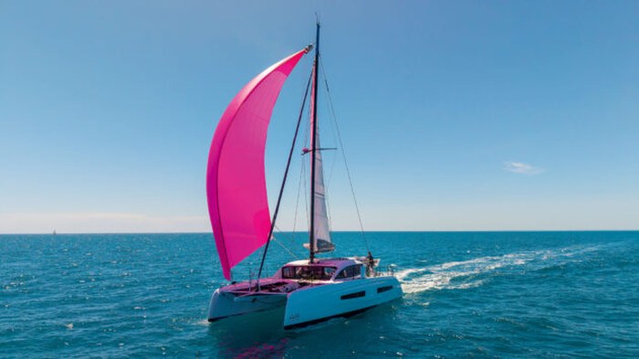 Outremer 48 — ход под парусом