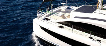 Носовой кокпит Aquila 45 Sail