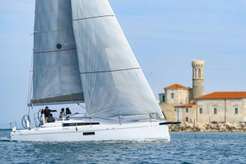 Beneteau First 36