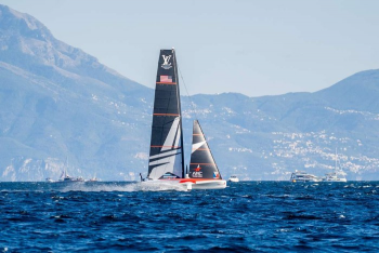 ARC Team USA на воде в Неаполе